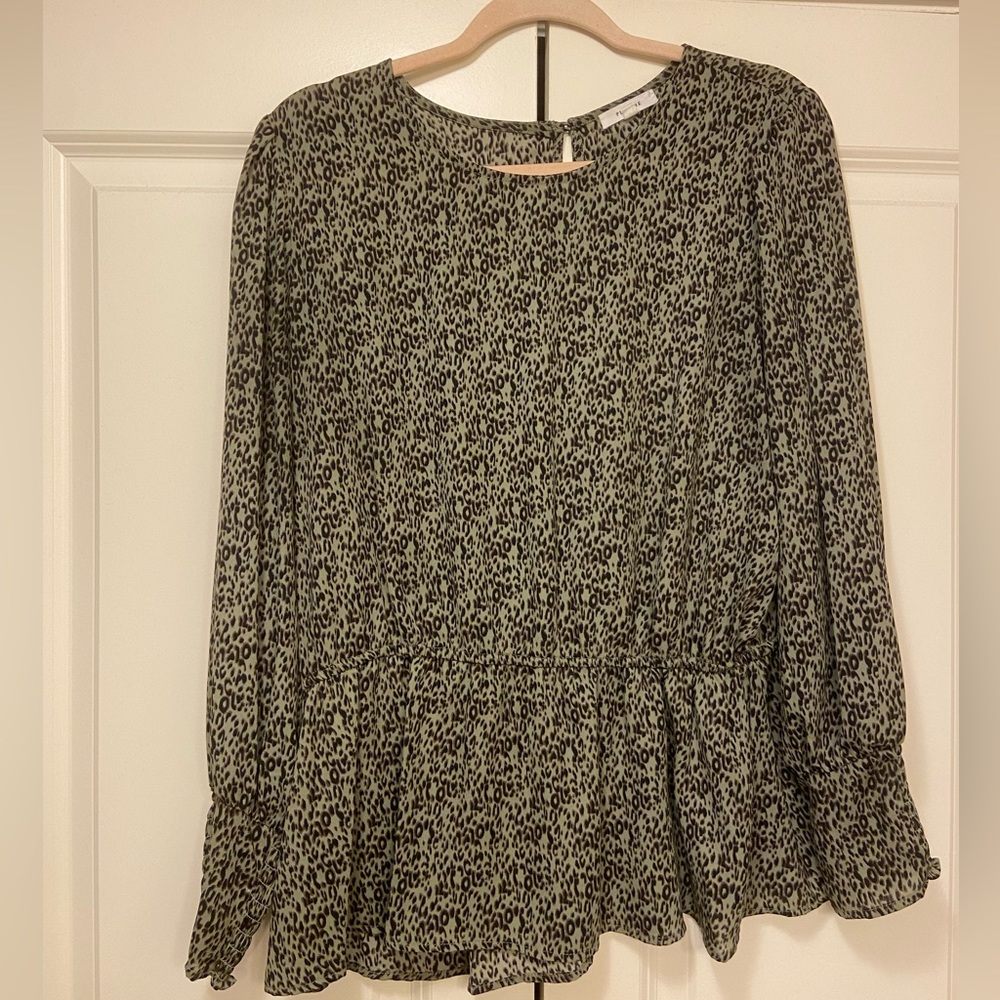 Green spotted blouse